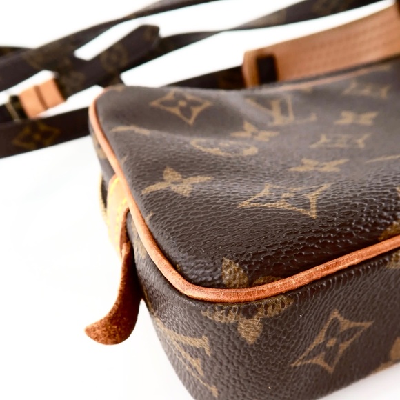 Vuitton Marly Bandouliere Vintage Crossbody - Picture 6 of 11